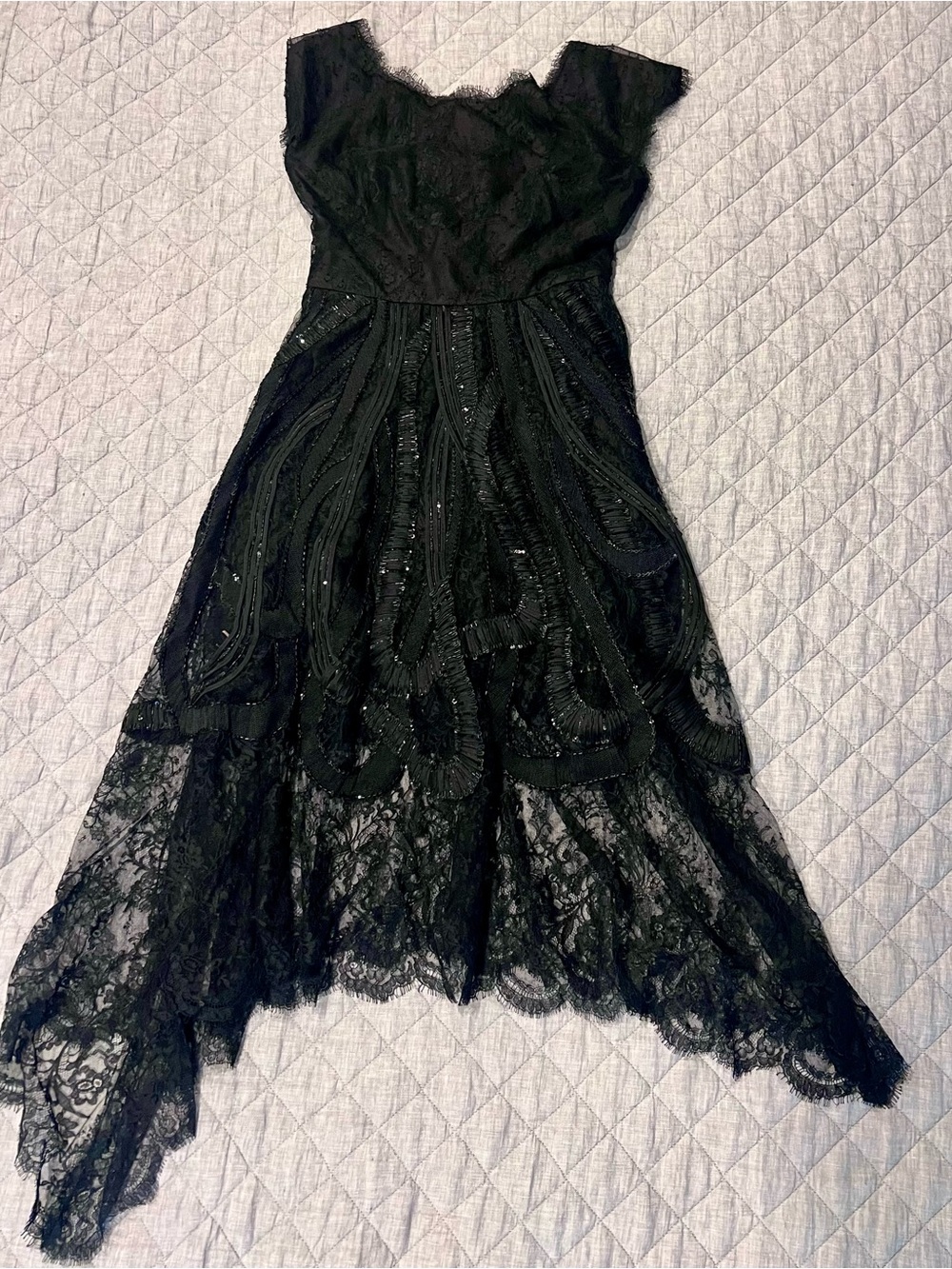 Oscar de la Renta Black Backless Lace Dress